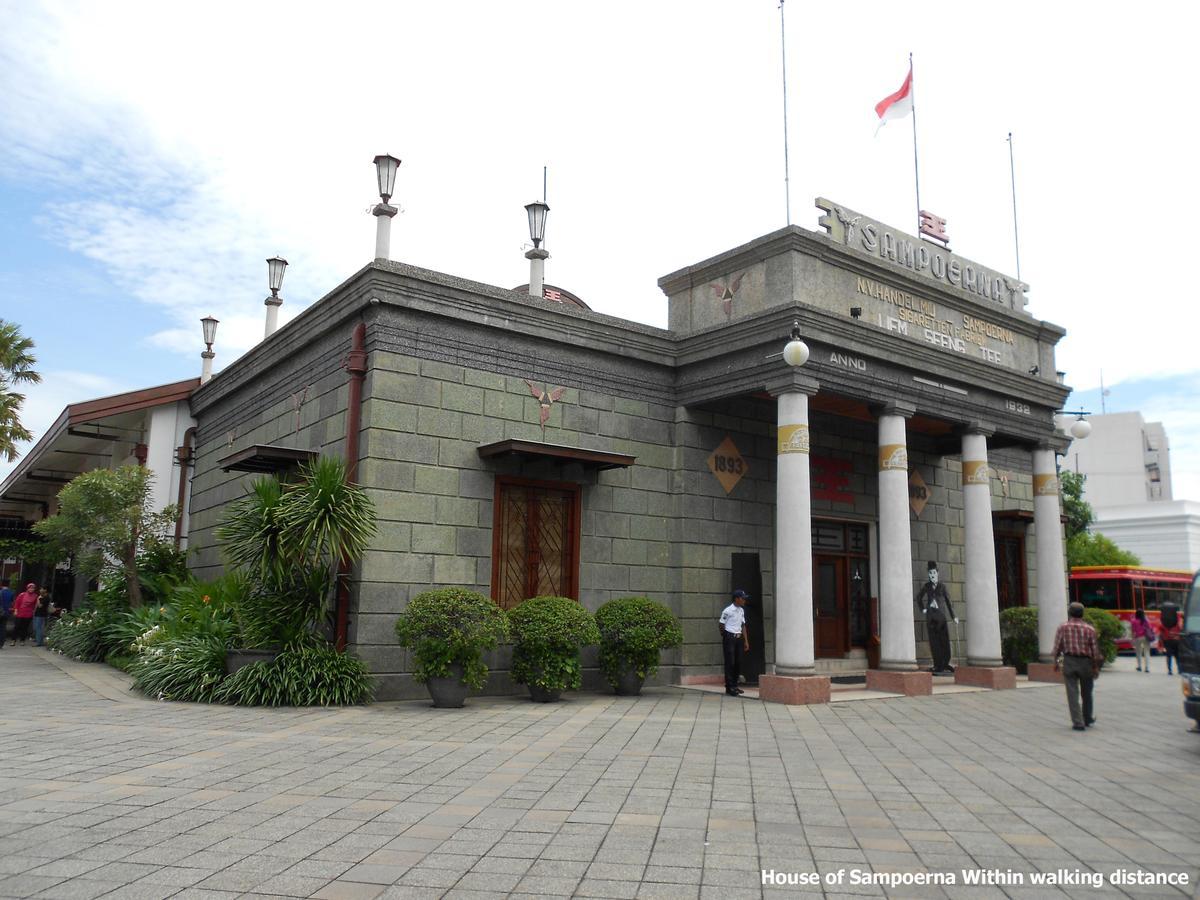 Zen Rooms Kalimas Kh Mas Mansyur Surabaya Exterior photo